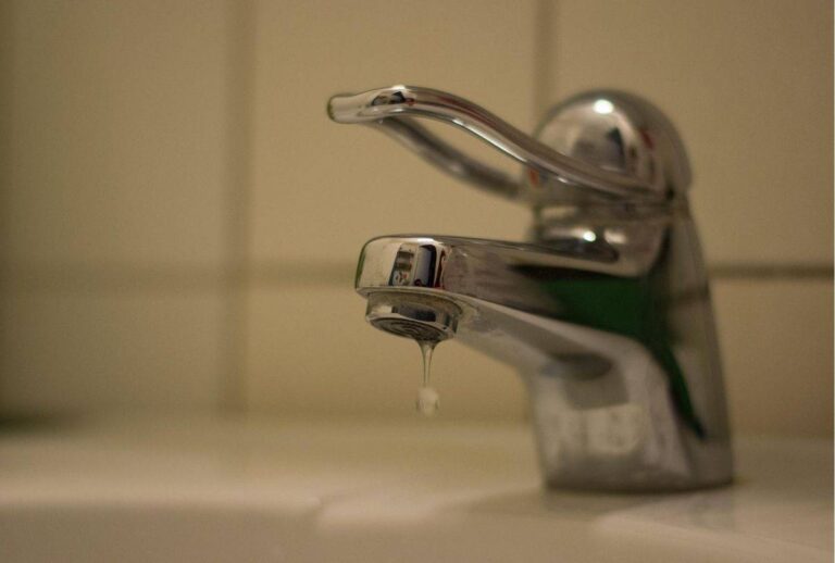 falta-de-agua-em-almirante-tamandare-hoje-28-dezembro