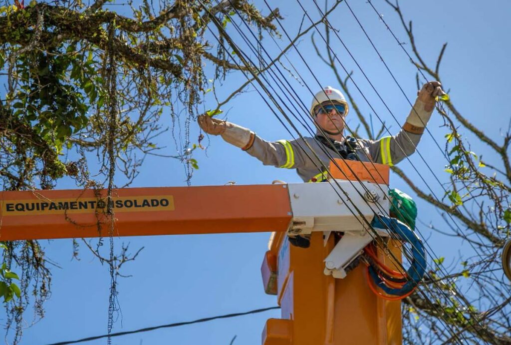 falta-de-luz-curitiba-10-dezembro