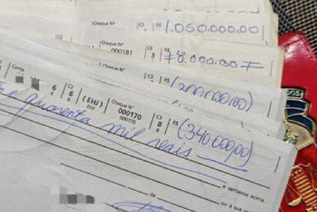 Roubo-policiais-diamantes