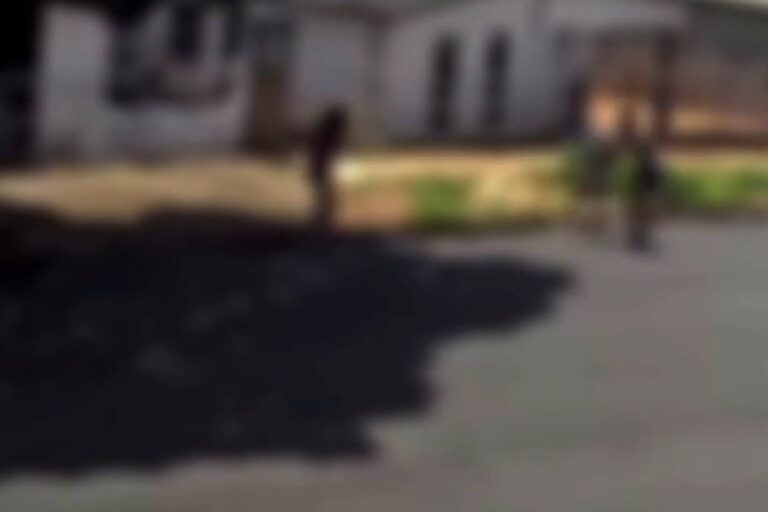 mae-bate-filhas-parana