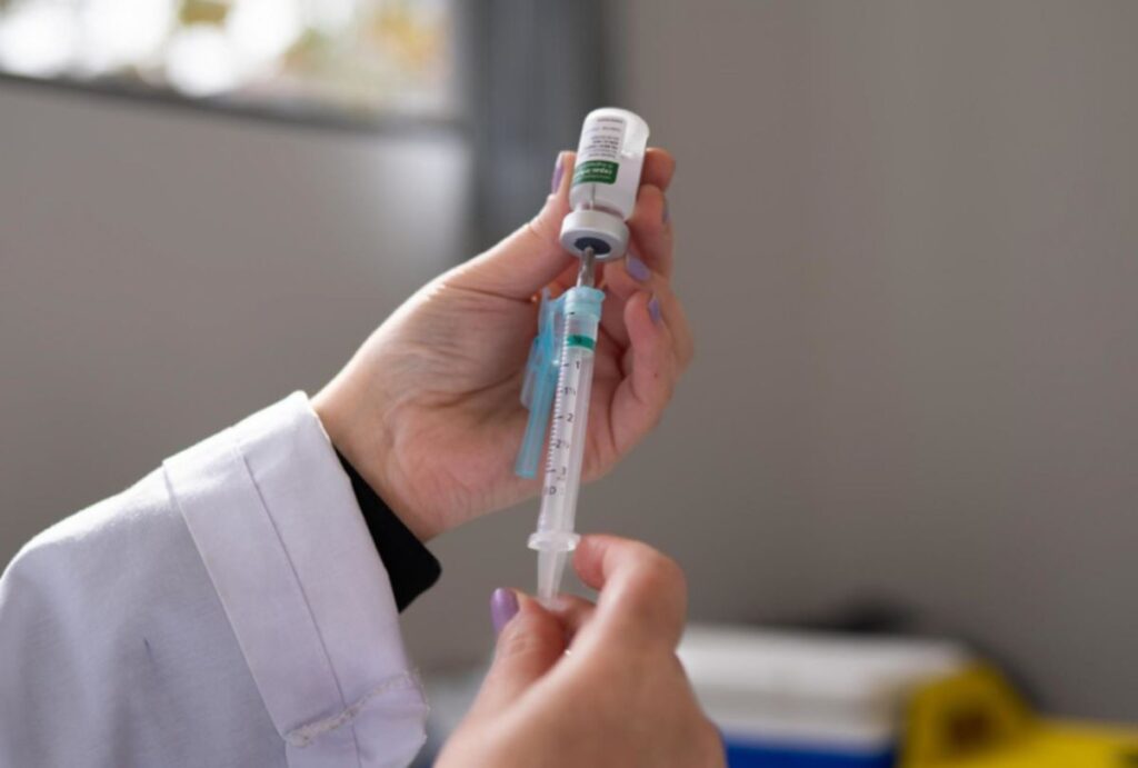 vacina pessoas autistas curitiba (1)