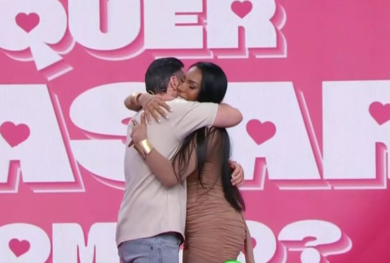 Pedido de casamento da apresentadora Carol Lekker