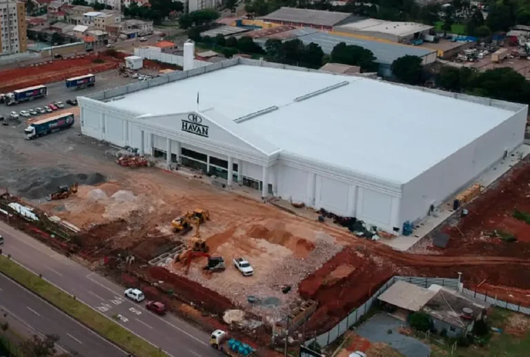 Fachada da Havan vista de cima