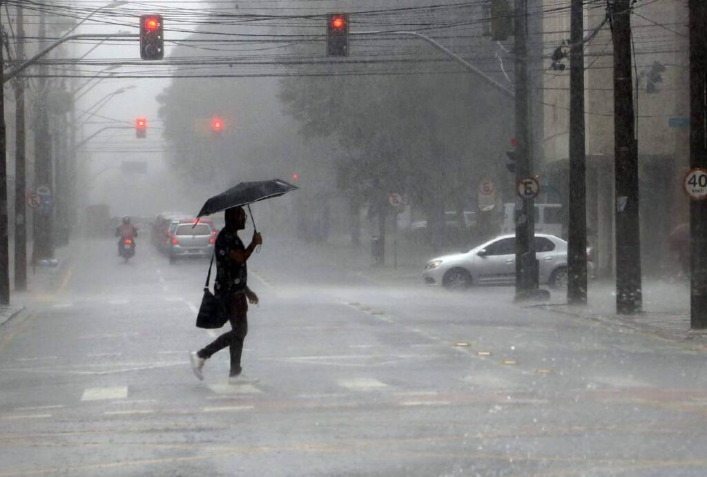 inmet-alerta-tempestade-parana-4-fevereiro