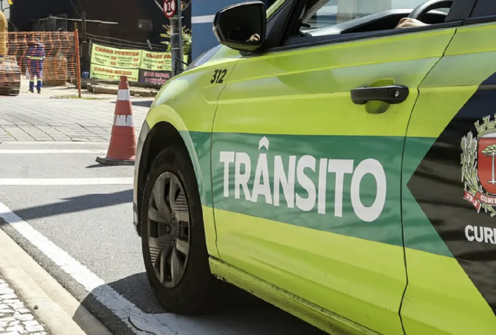 Viatura da Superintendência de Trânsito