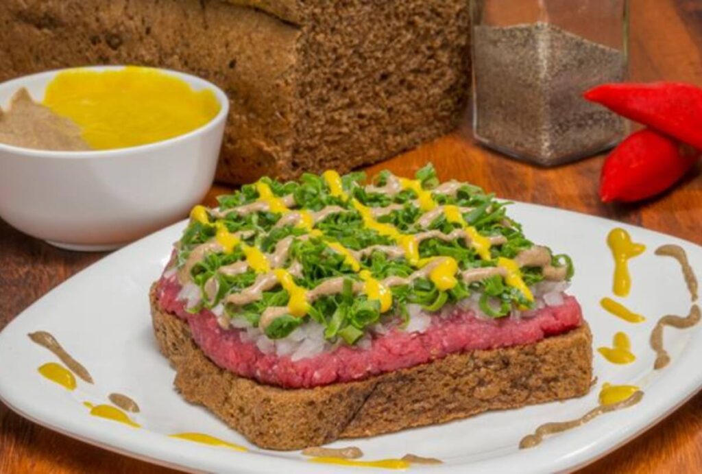 Carne de onça é uma iguaria curitibana