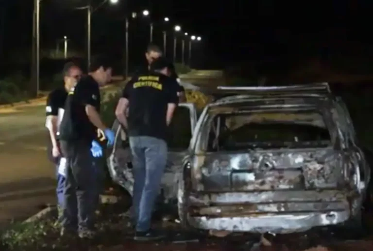 corpo-carbonizado-carro-ponta-grossa