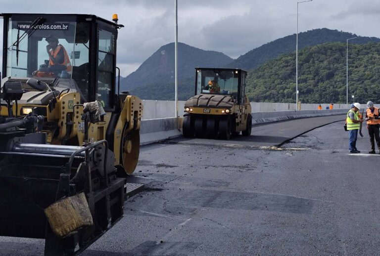 Obras na Ponte de Guaratuba