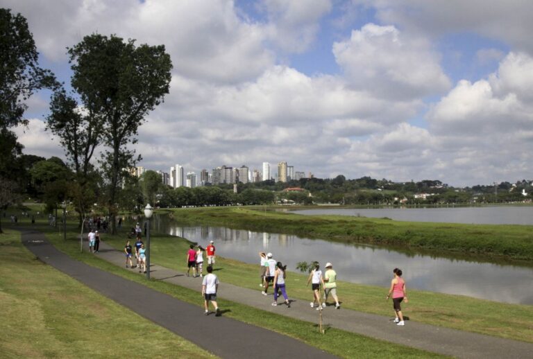 parque-barigui-restaurante