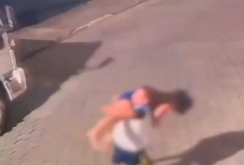 adolescente-agredida-namorado