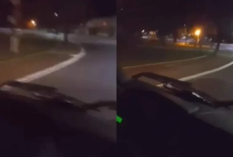 Print que mostra adolescentes dirigindo