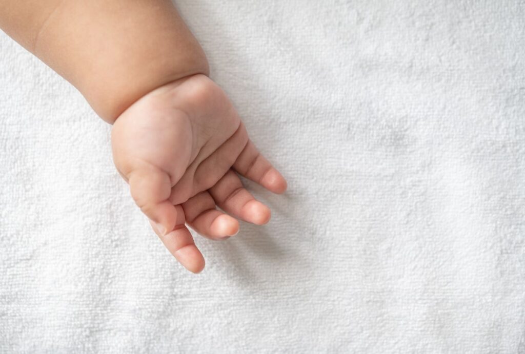 Mão de bebê