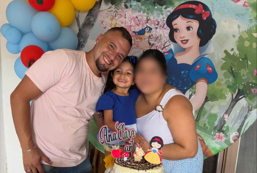 Lucas Kazimirski, de 24 anos, e a sua enteada Ana Clara, de apenas 4 anos, eram do Rio Grande do Sul e morreram na Região Metropolitana de Curitiba