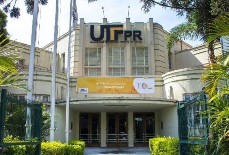 Fachada da UTFPR