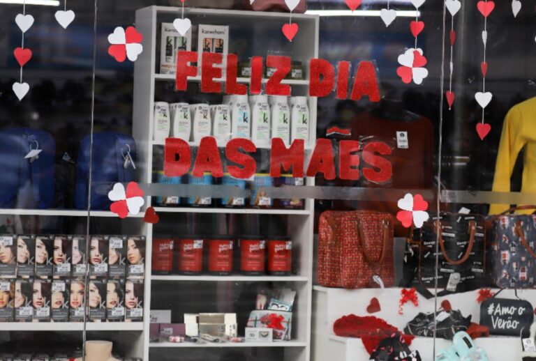 Comércio Dia das Mães