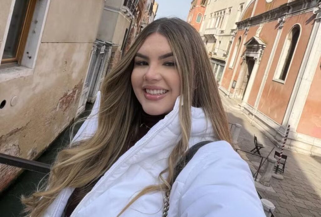 Julia Vitoria Sobierai Cardoso