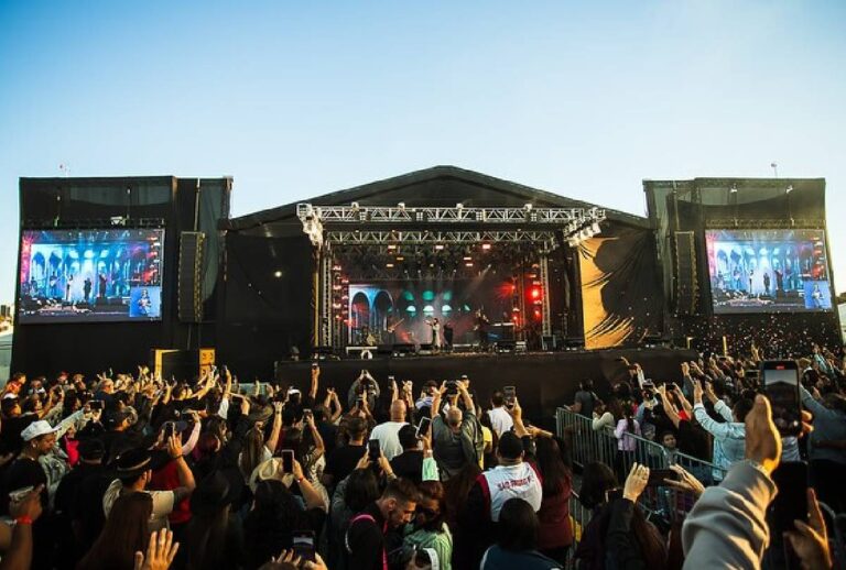 Palco da Festa do Trabalhador