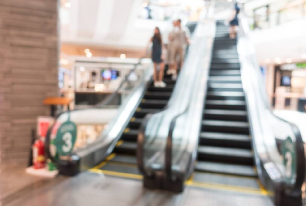 Escada rolante de shopping