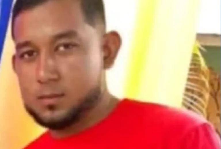 Jahan Carlos Rojas Corrochotei