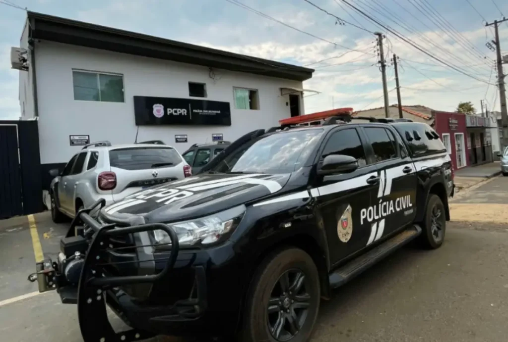 carro da polícia civil do paraná