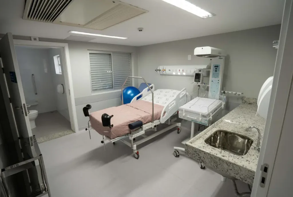 maternidade-referencia-litoral-parana-paranagua