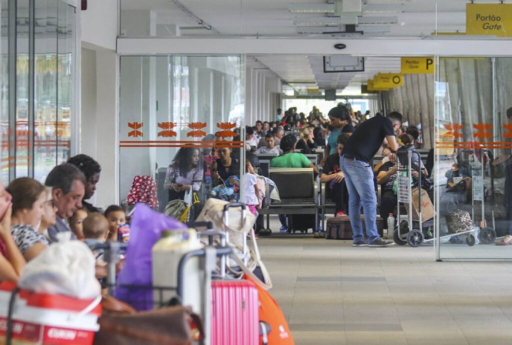 movimento-rodoviaria-de-curitiba