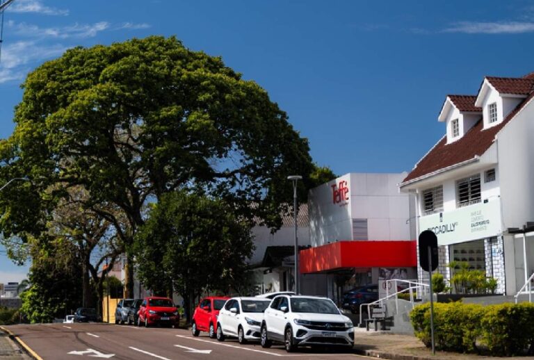 Novo polo em Curitiba