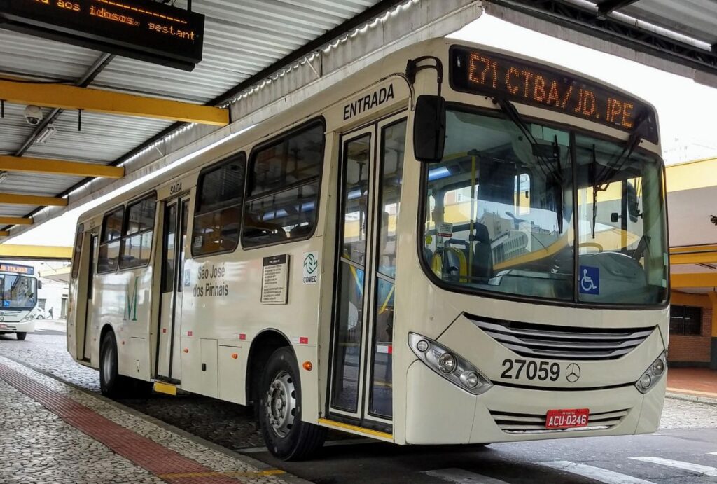 Ônibus em São José dos Pinhais