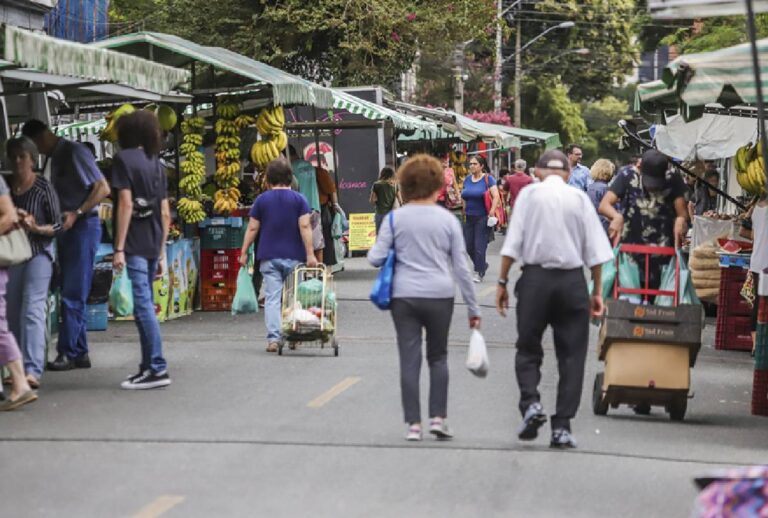 Feiras em Curitiba