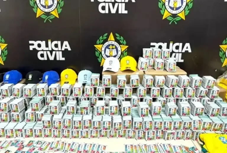Figurinhas falsificadas