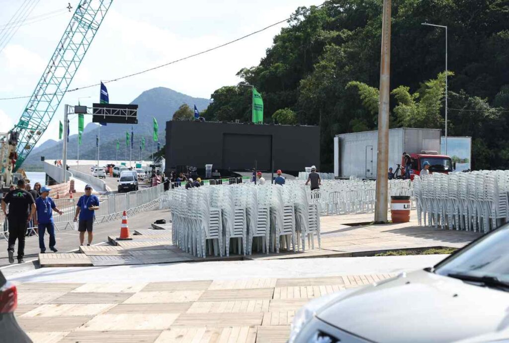 Inauguração da Ponte de Guaratuba