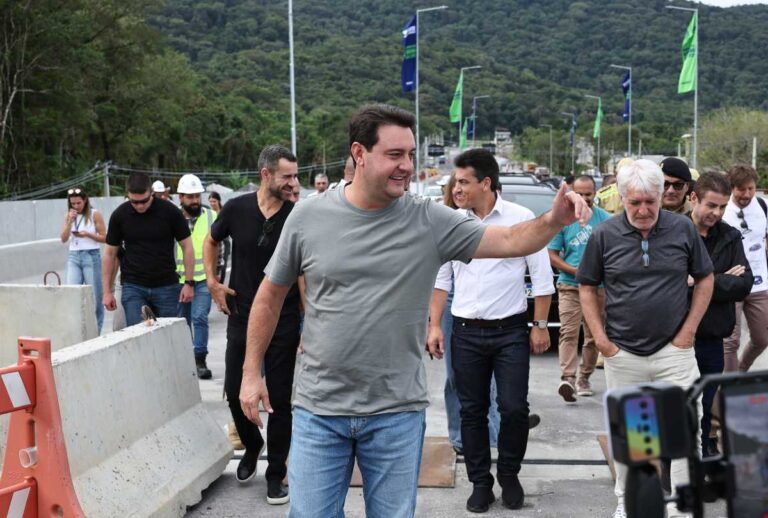 Ratinho Jr na Ponte de Guaratuba