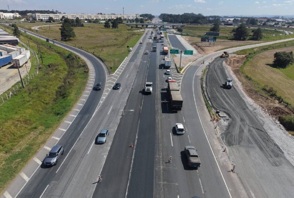 Obras na BR-277