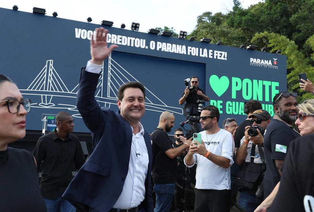 Ratinho Jr na inauguração da Ponte de Guaratuba