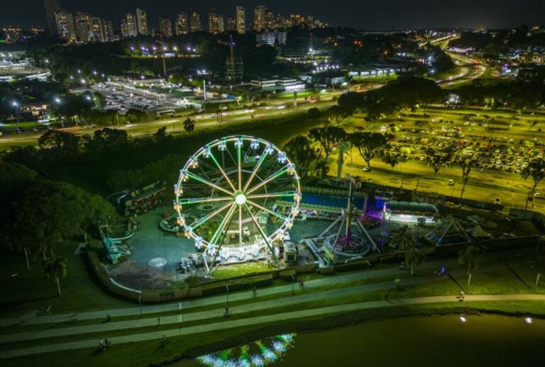 Roda-gigante do Parque Barigui