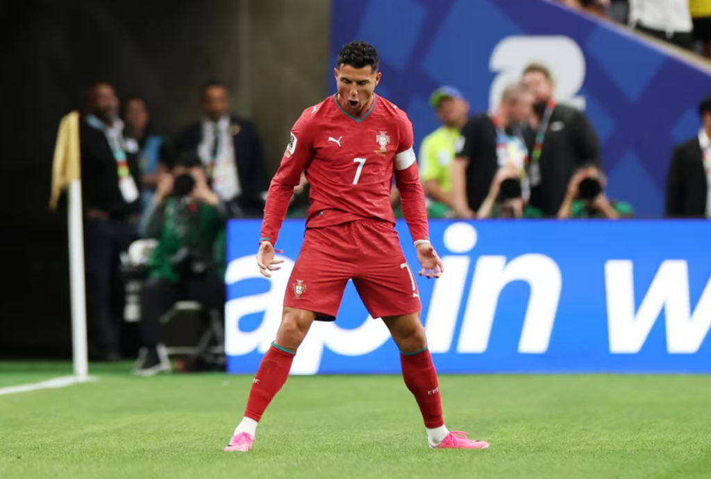 Cristiano Ronaldo comanda goleada de Portugal sobre o Uzbequistão