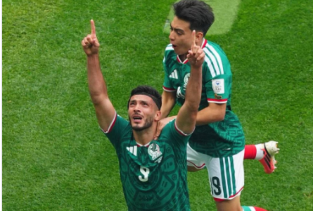 Em jogo de três expulsões, México vence África do Sul na abertura da Copa