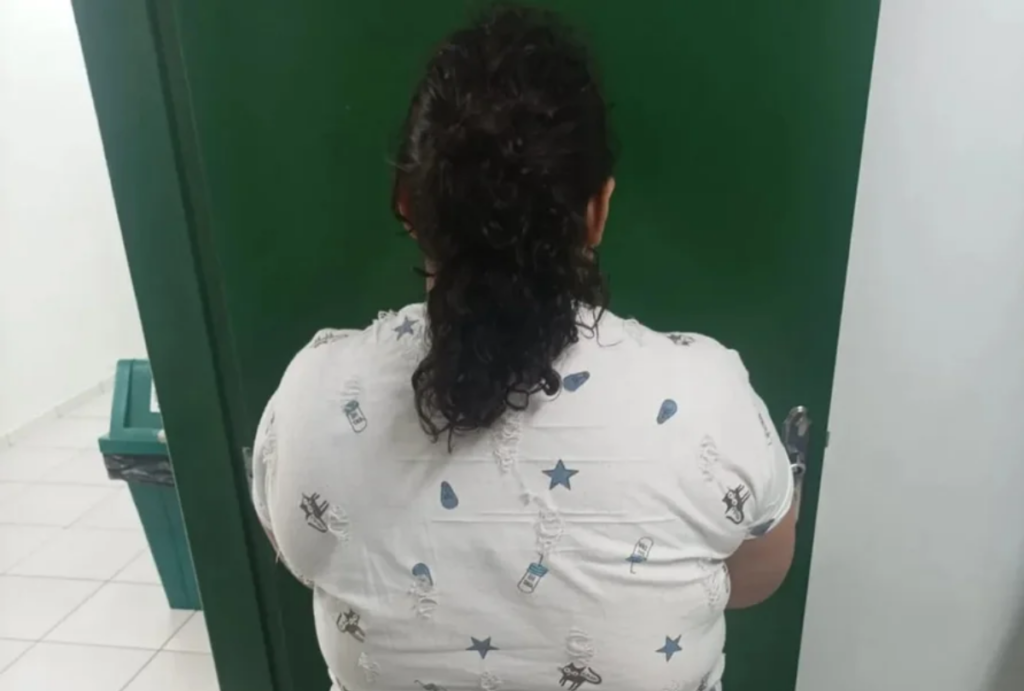 mulher adotada