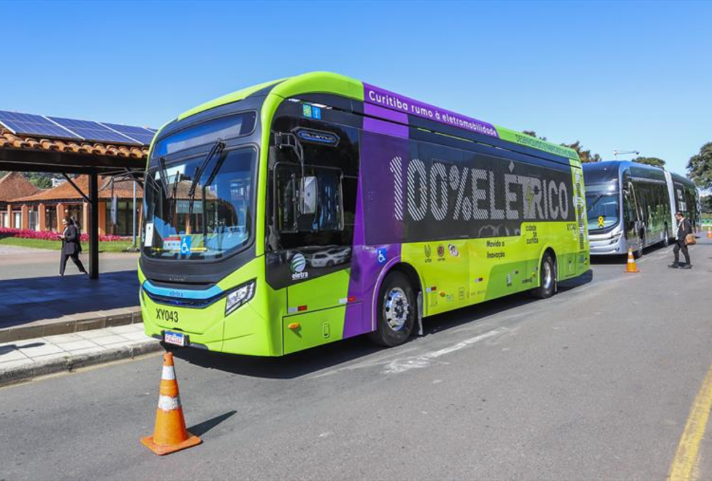 ônibus elétricos