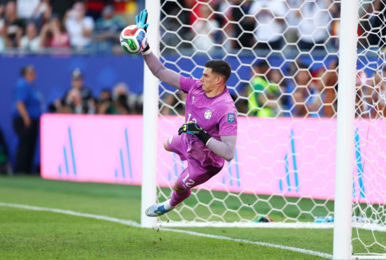 Paraguai garante classificação histórica nos pênaltis contra a Alemanha 