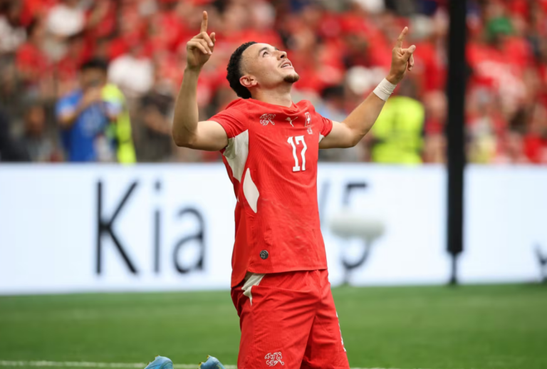 Suíça vence o Canadá e carimba a classificação para o mata-mata da Copa do Mundo