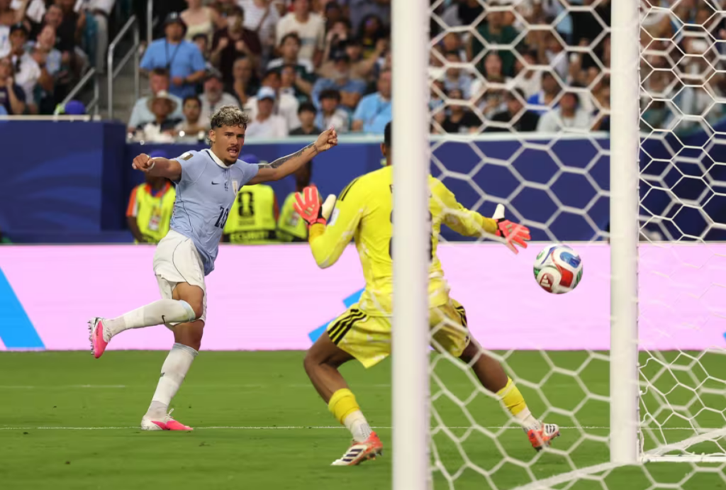 Uruguai pressiona no segundo tempo, mas fica no empate com a Arábia Saudita