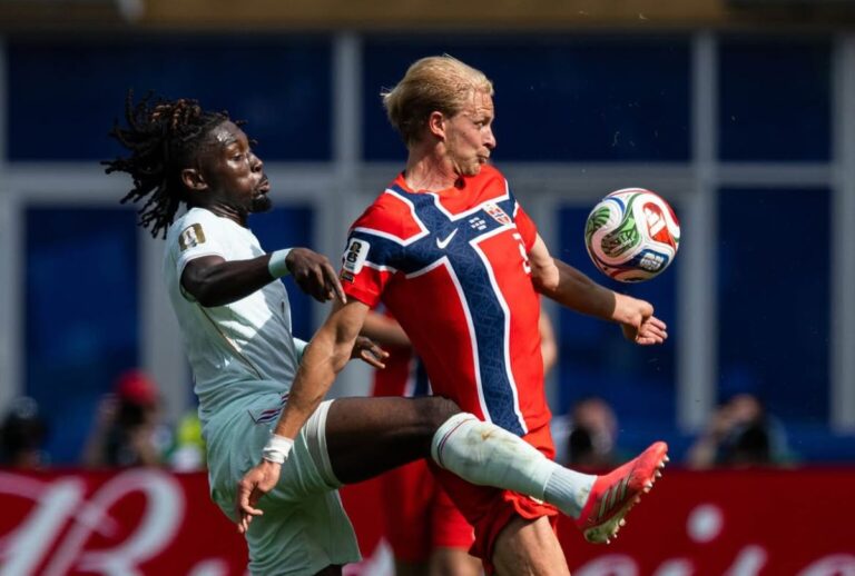 Noruega em jogo na fase de grupos