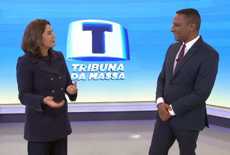 Cristina Graeml nos estúdios da Rede Massa