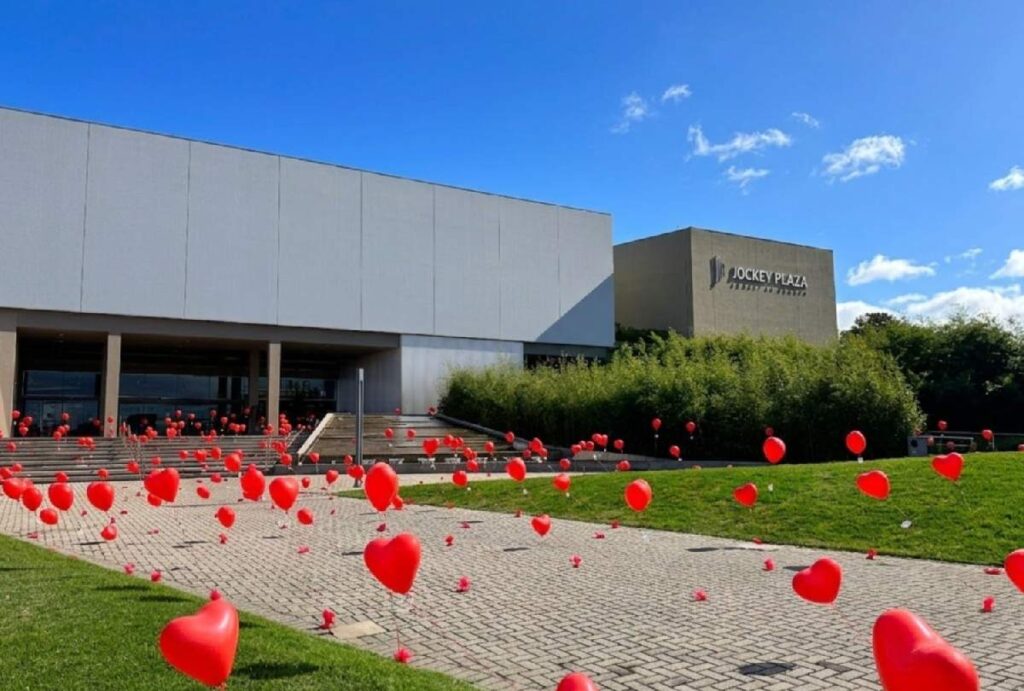 Fachada do Jockey Plaza Shopping