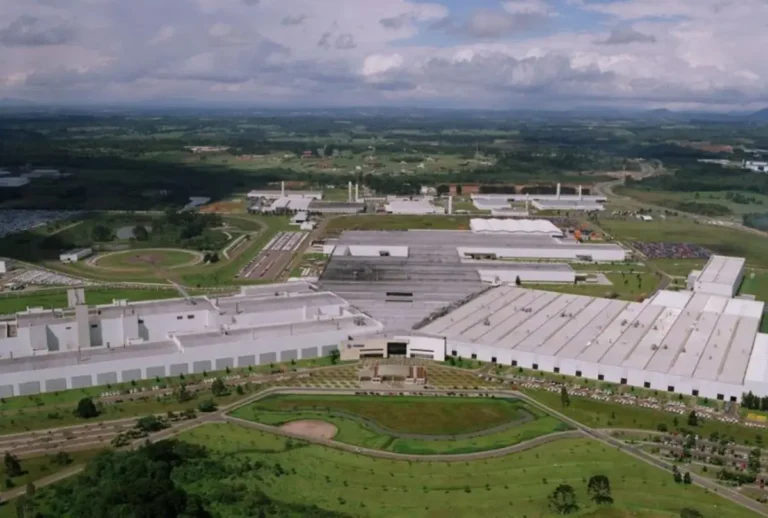 Fábrica da Volkswagen em São José dos Pinhais, na Região Metropolitana de Curitiba