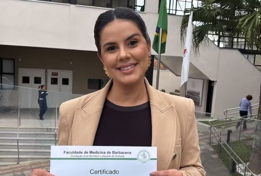 Letícia de Morais Vasconcelos Rodrigues