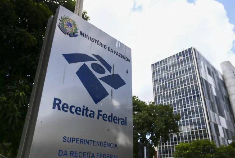 Fachada da Receita Federal