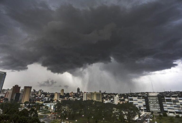 frente-fria-parana-chuva