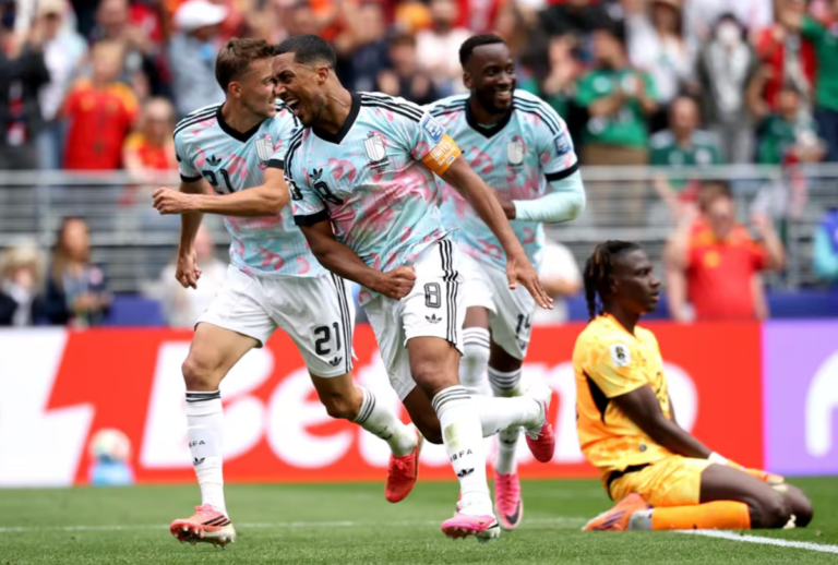Bélgica vira sobre Senegal na prorrogação e avança às oitavas 